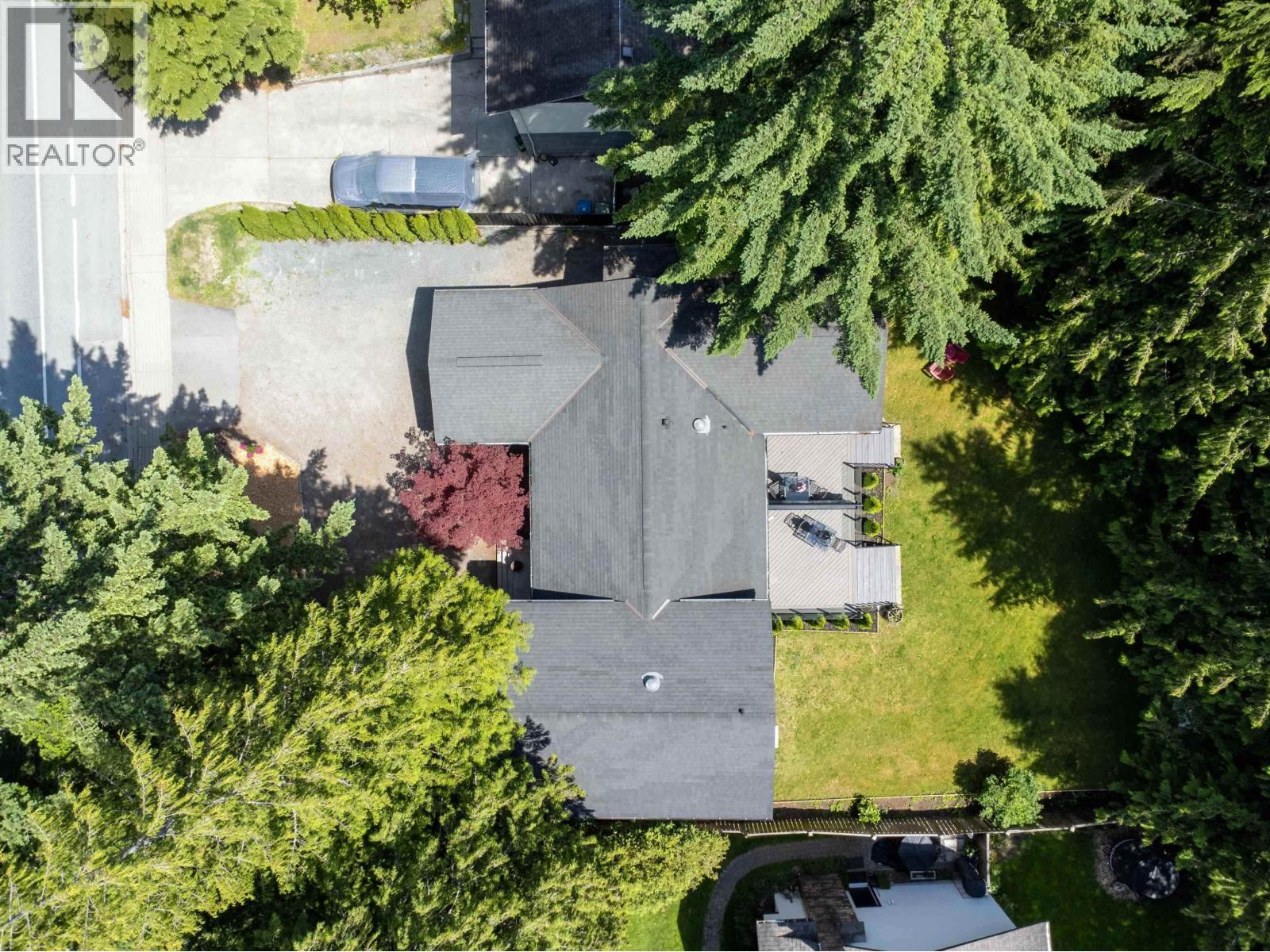 2568 THE BOULEVARD, Squamish