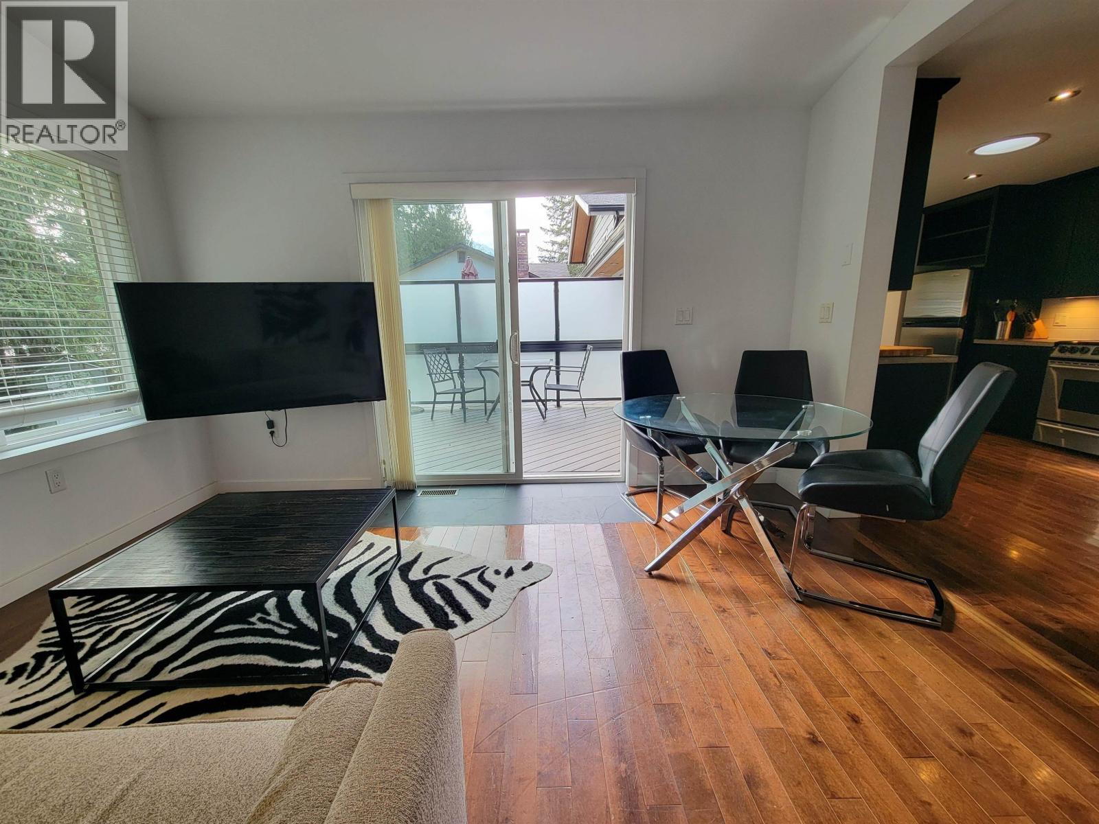 2568 THE BOULEVARD, Squamish