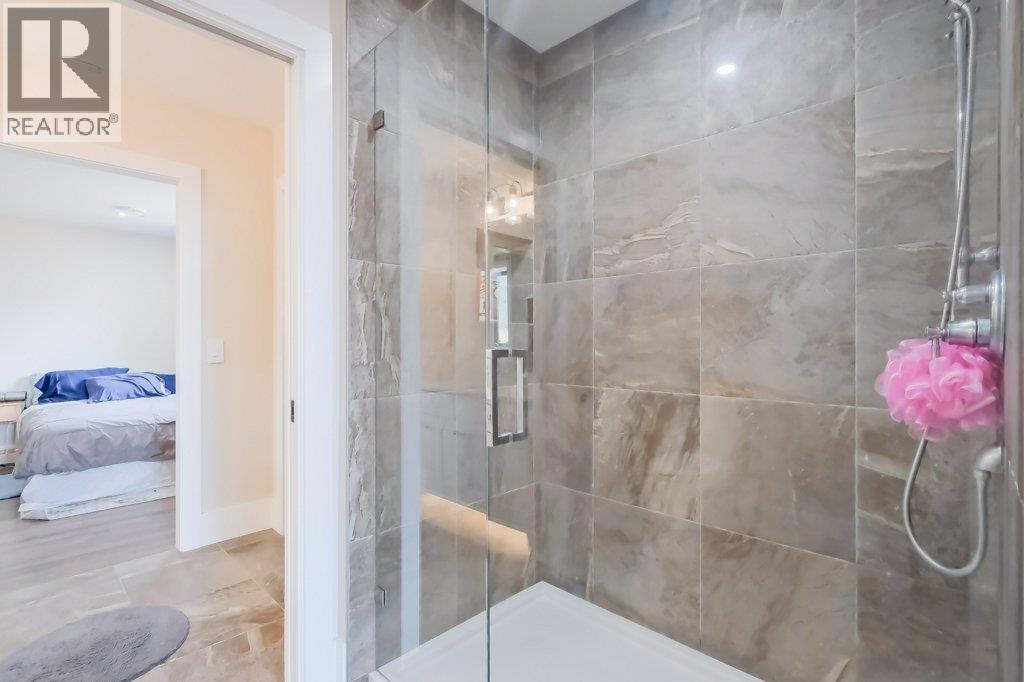 7839 Falcon Ridge Crescent - 30
