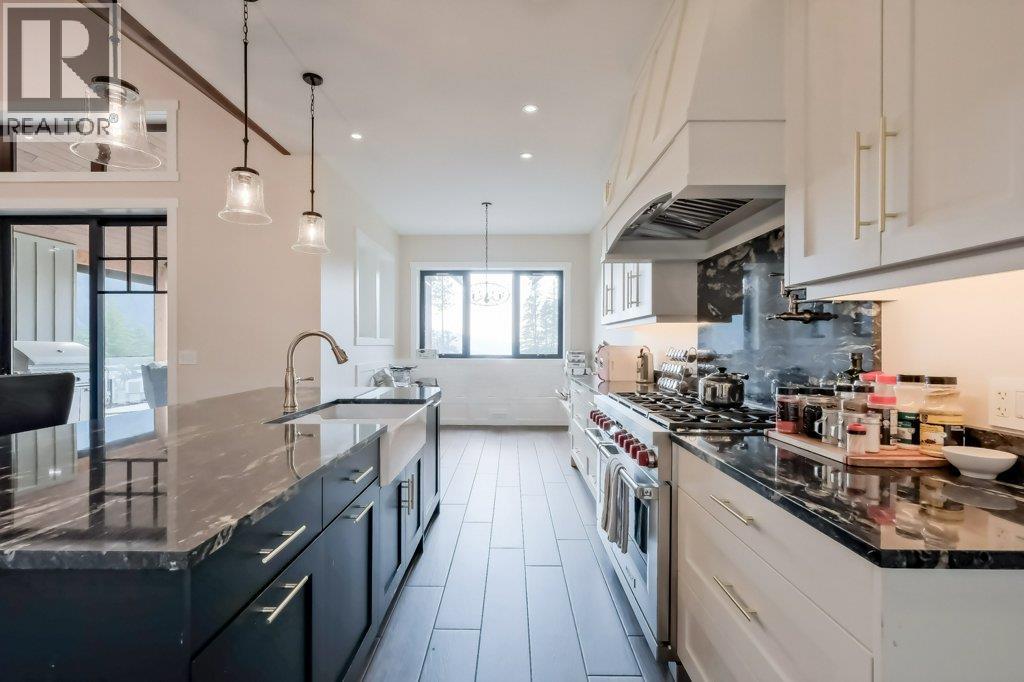 7839 Falcon Ridge Crescent - 34