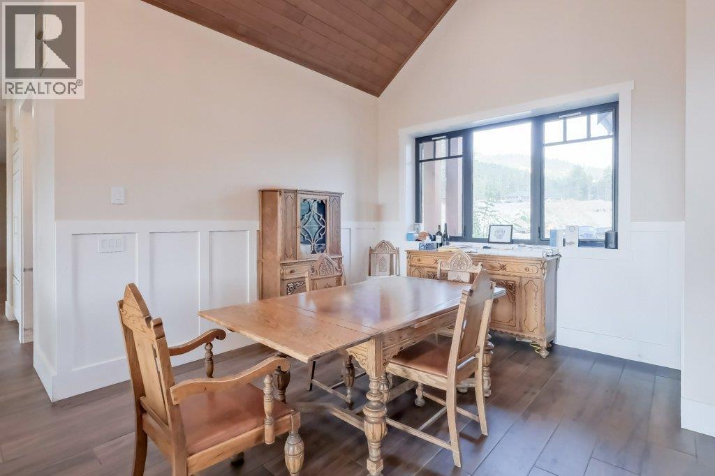 7839 Falcon Ridge Crescent - 16