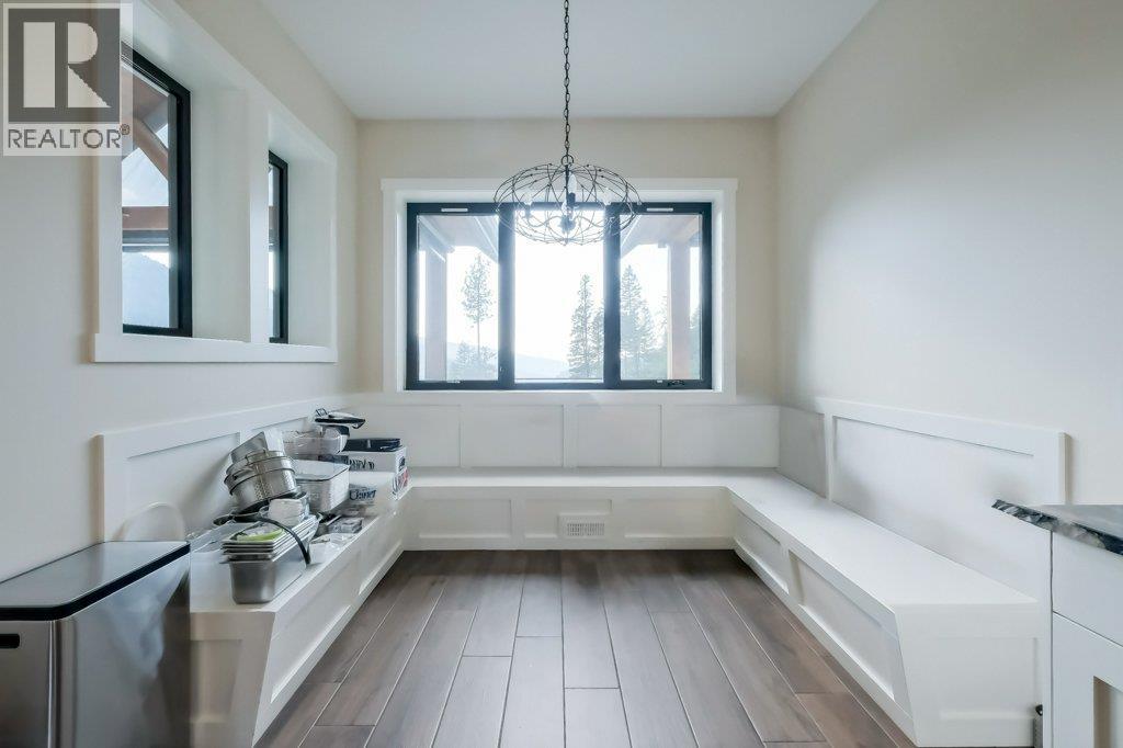7839 Falcon Ridge Crescent - 8