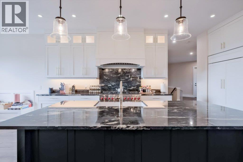  7839 Falcon Ridge Crescent, Kelowna