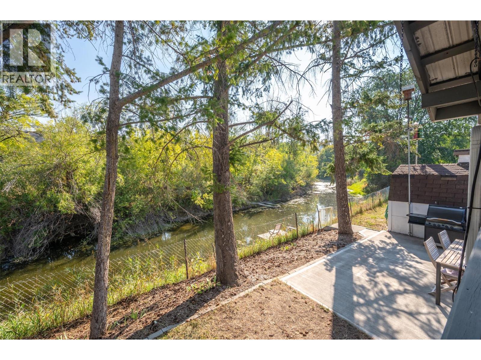 5747 Sawmill Road, Oliver