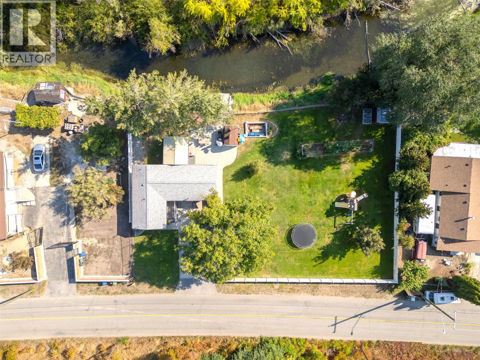 5747 Sawmill Road, Oliver