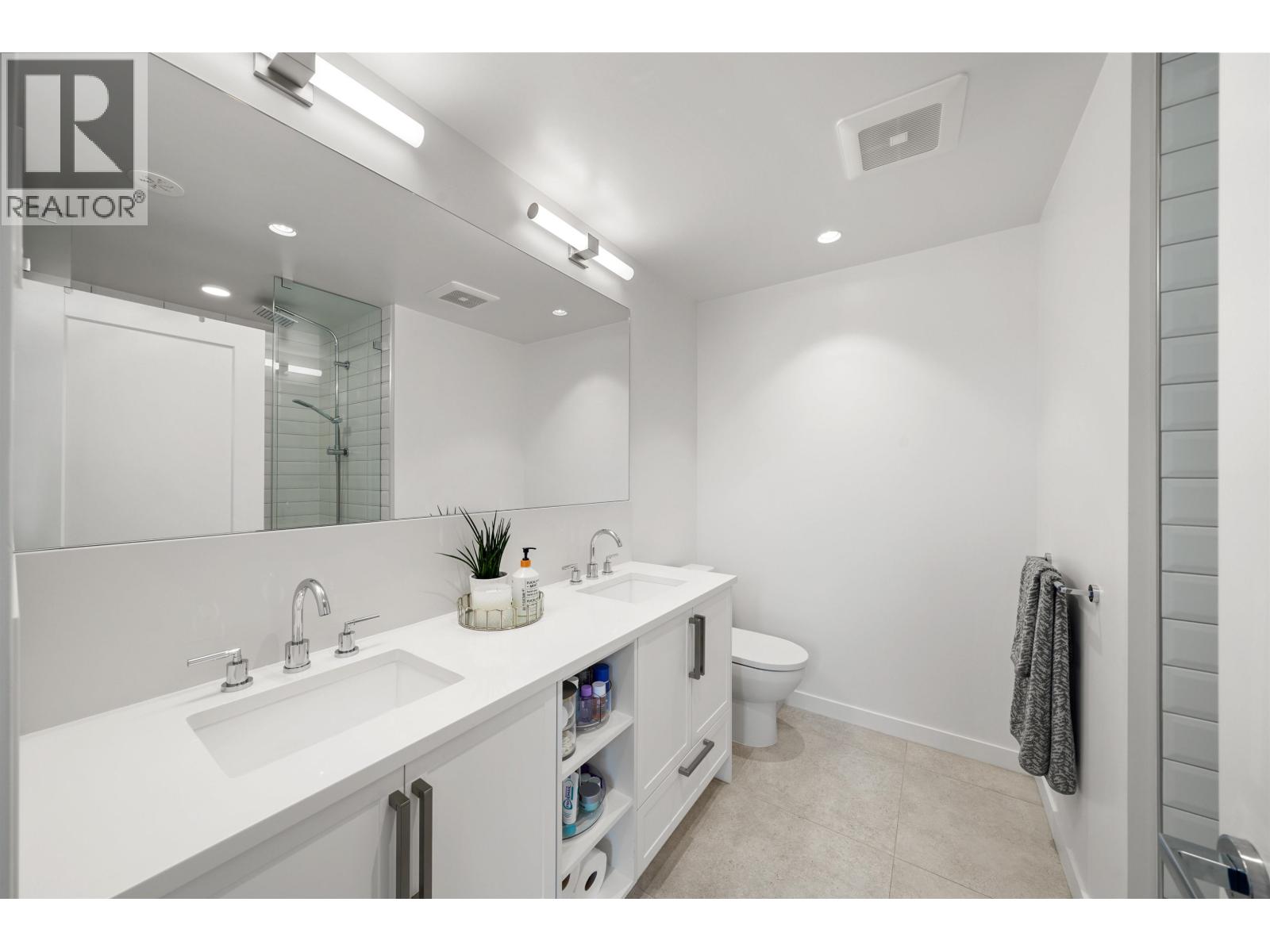 #10-6427 HAMMERMILL Avenue, Delta