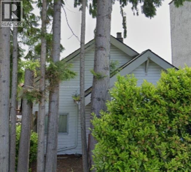 4756 FRASER STREET, Vancouver