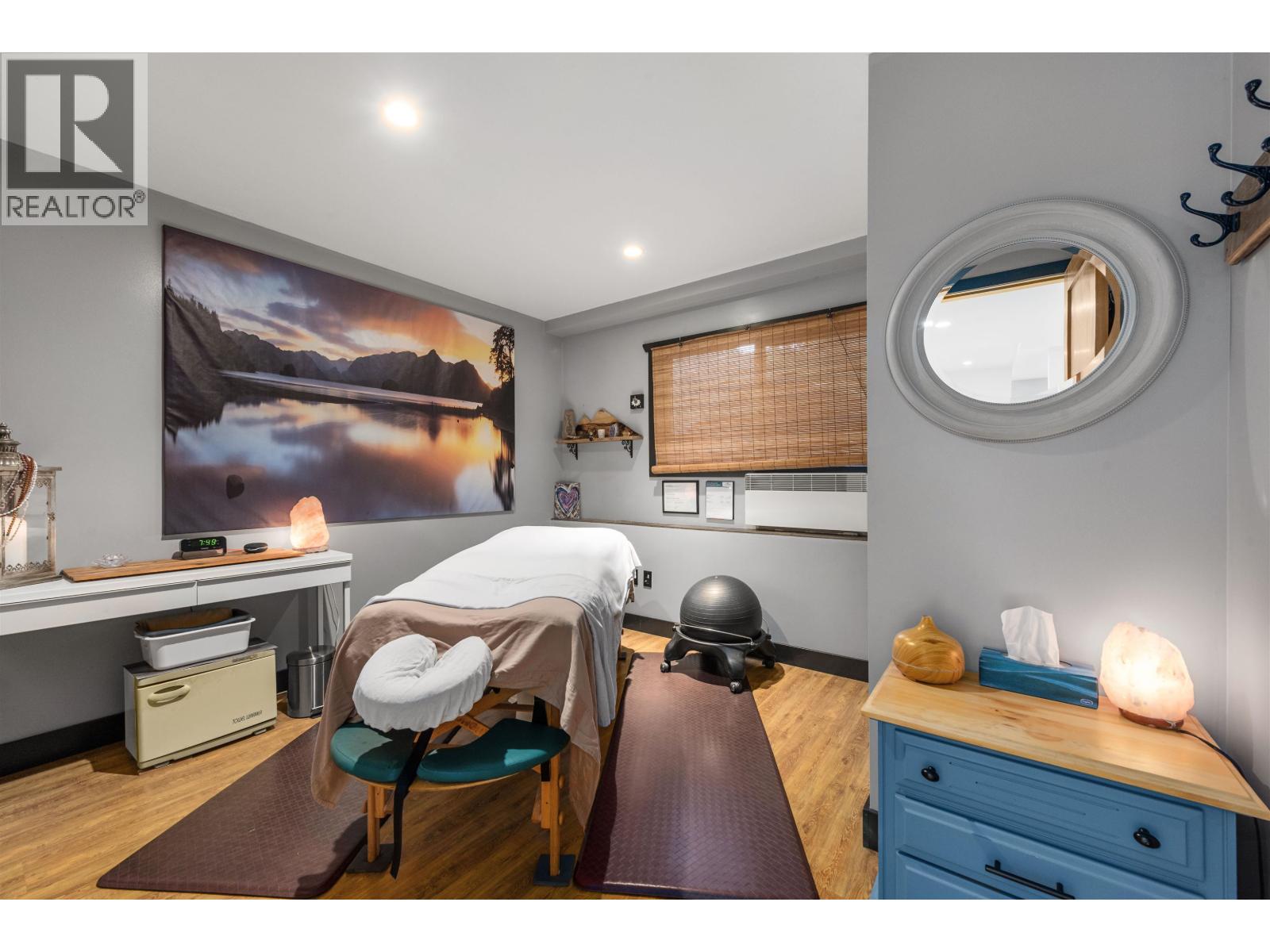41540 COTTONWOOD ROAD, Squamish