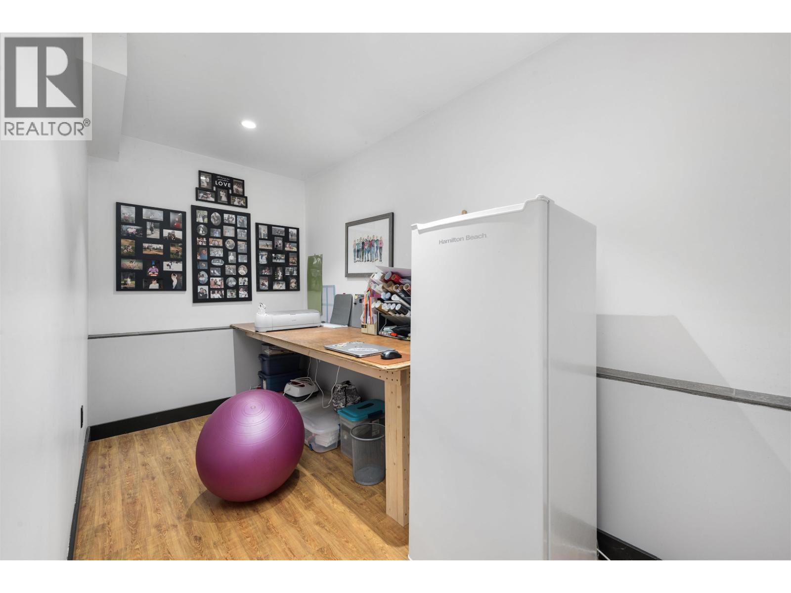 41540 COTTONWOOD ROAD, Squamish