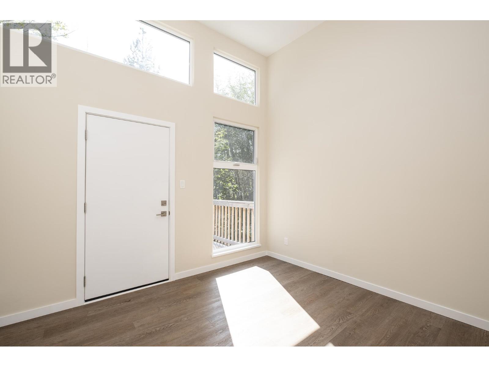 5977 SHOAL WAY, Sechelt
