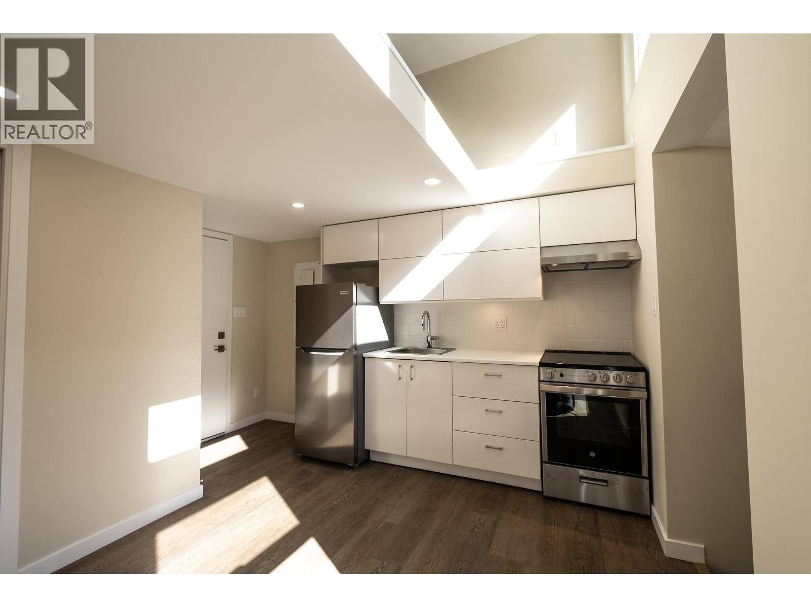 5977 SHOAL WAY, Sechelt