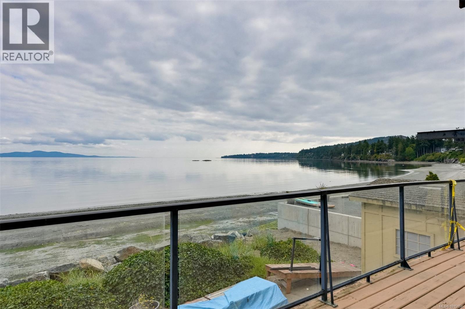  5037 Cordova Bay Road, Saanich