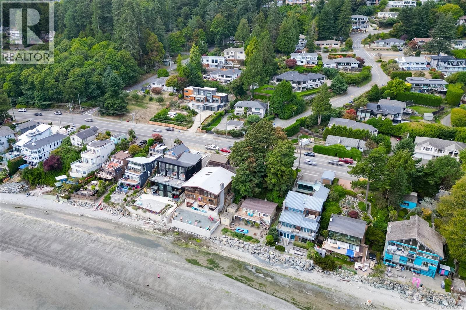  5037 Cordova Bay Road, Saanich