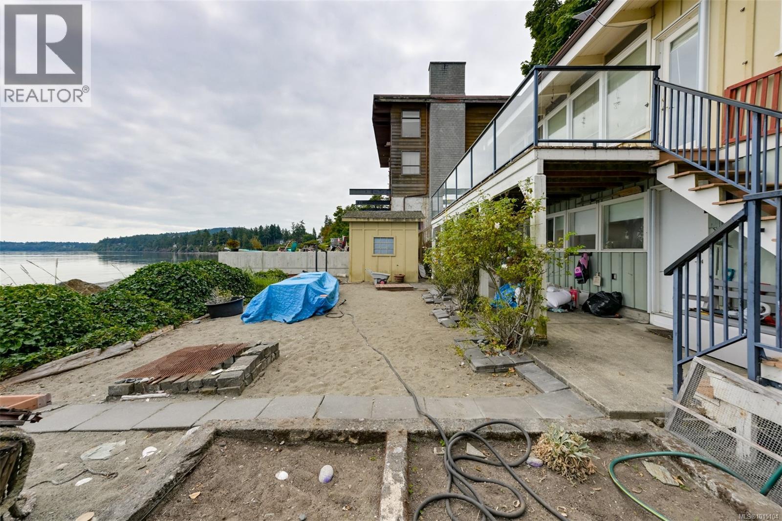  5037 Cordova Bay Road, Saanich
