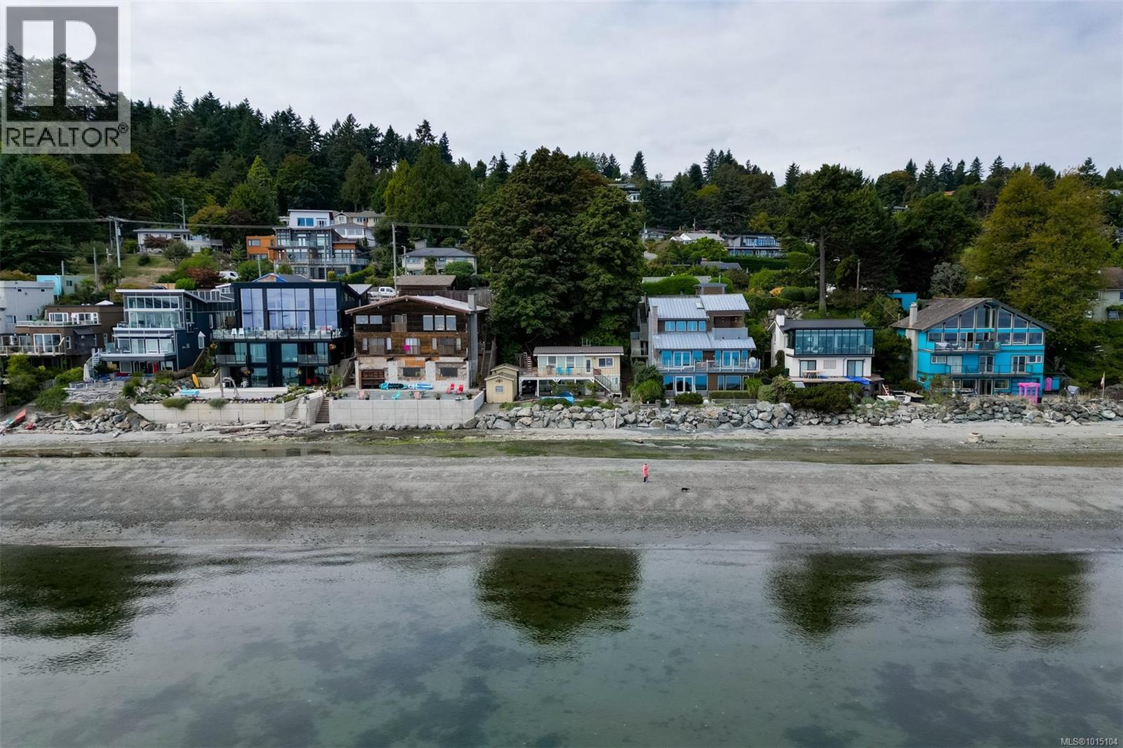  5037 Cordova Bay Road, Saanich