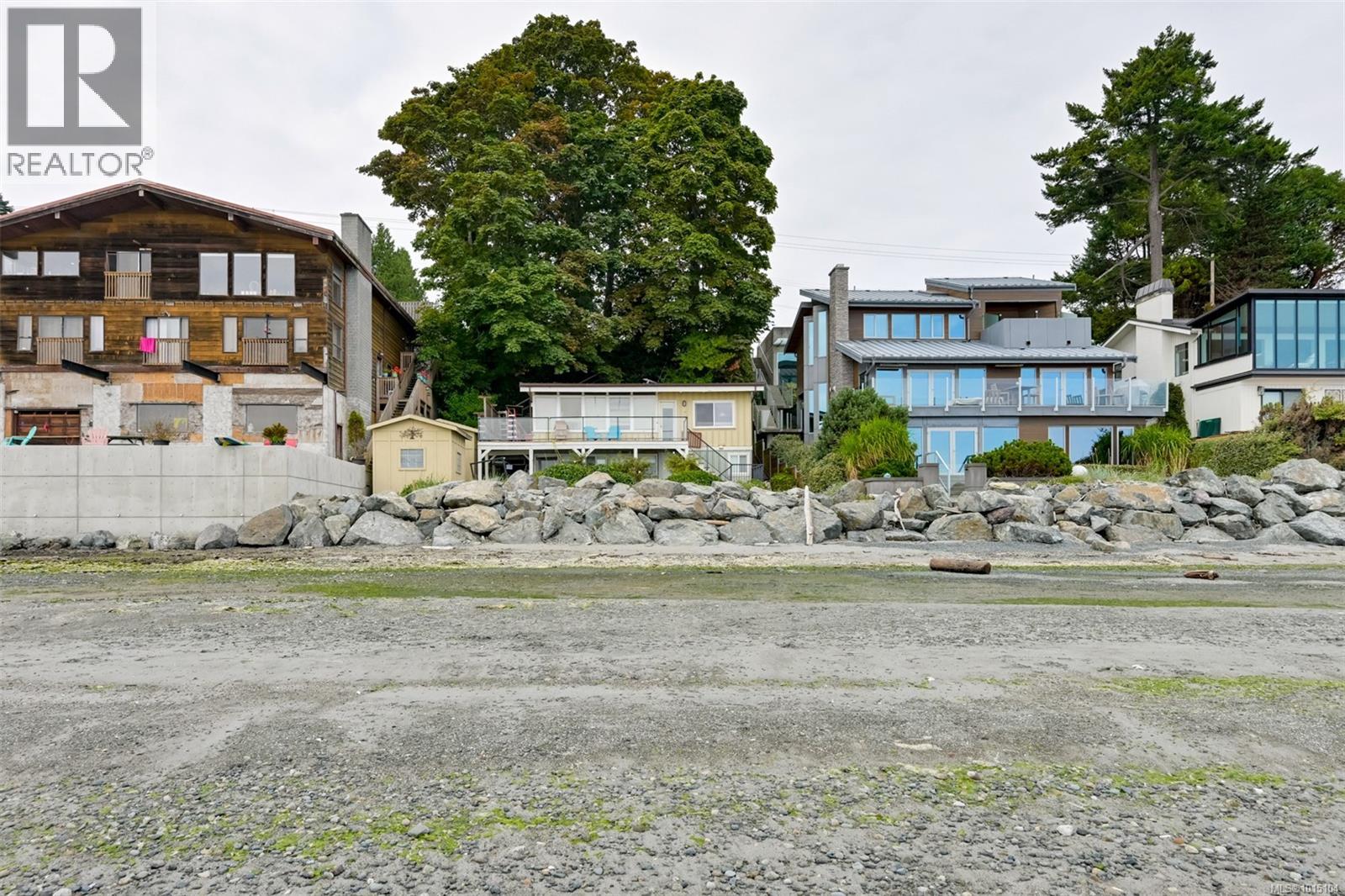  5037 Cordova Bay Road, Saanich