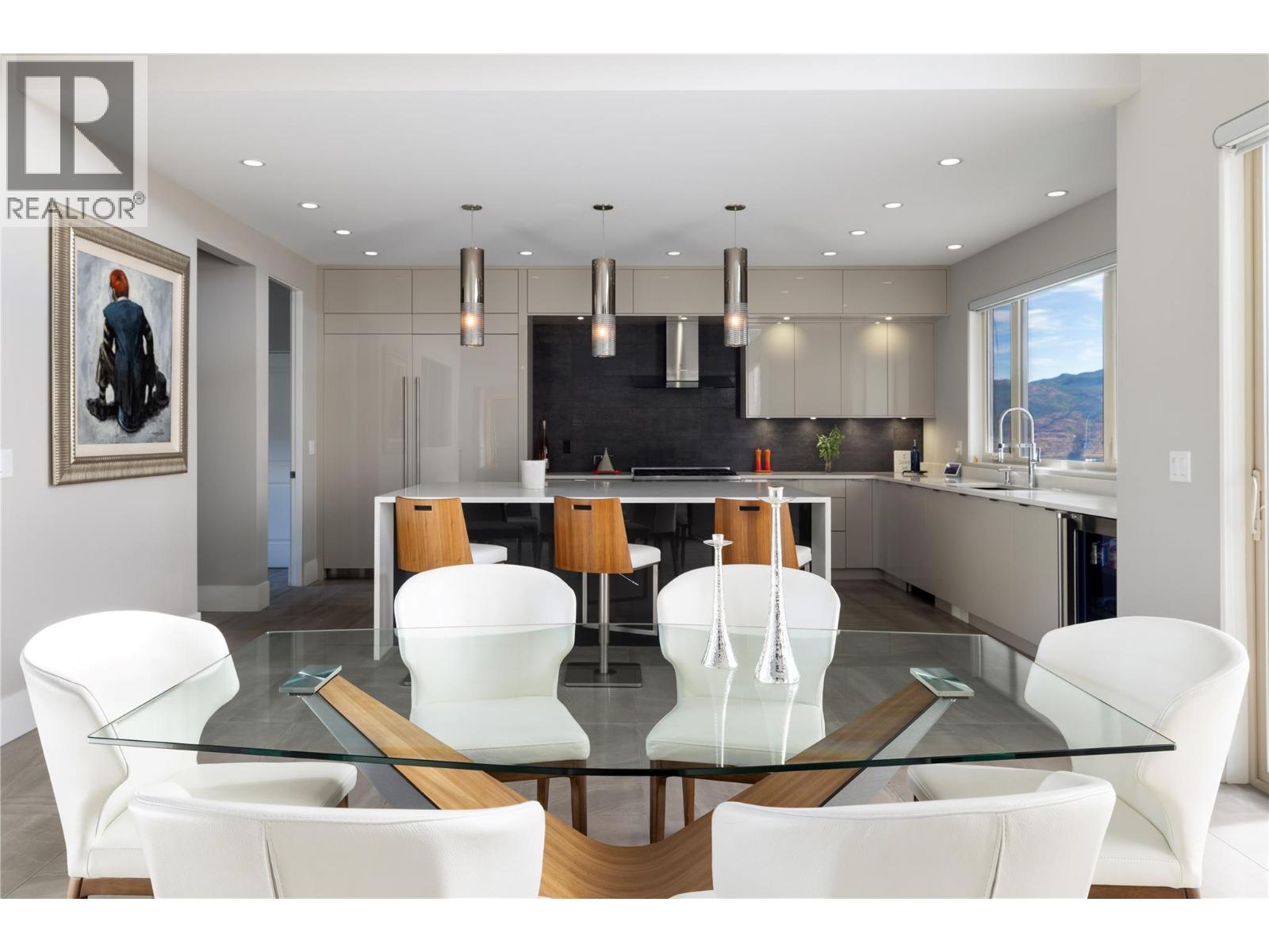 3301 Vineyard View Drive, West Kelowna