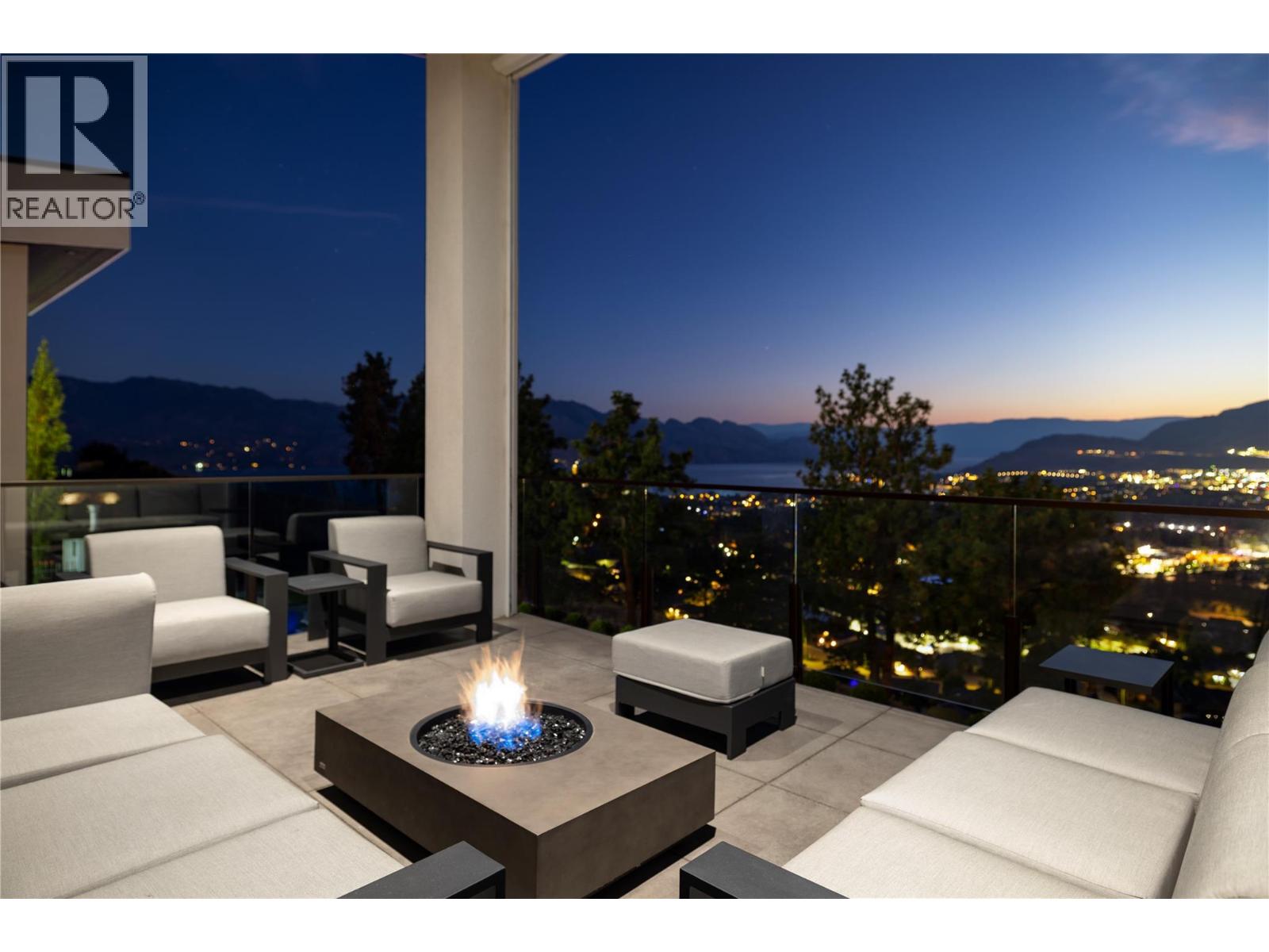  3301 Vineyard View Drive, West Kelowna