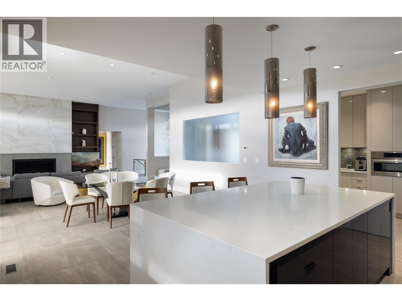  3301 Vineyard View Drive, West Kelowna