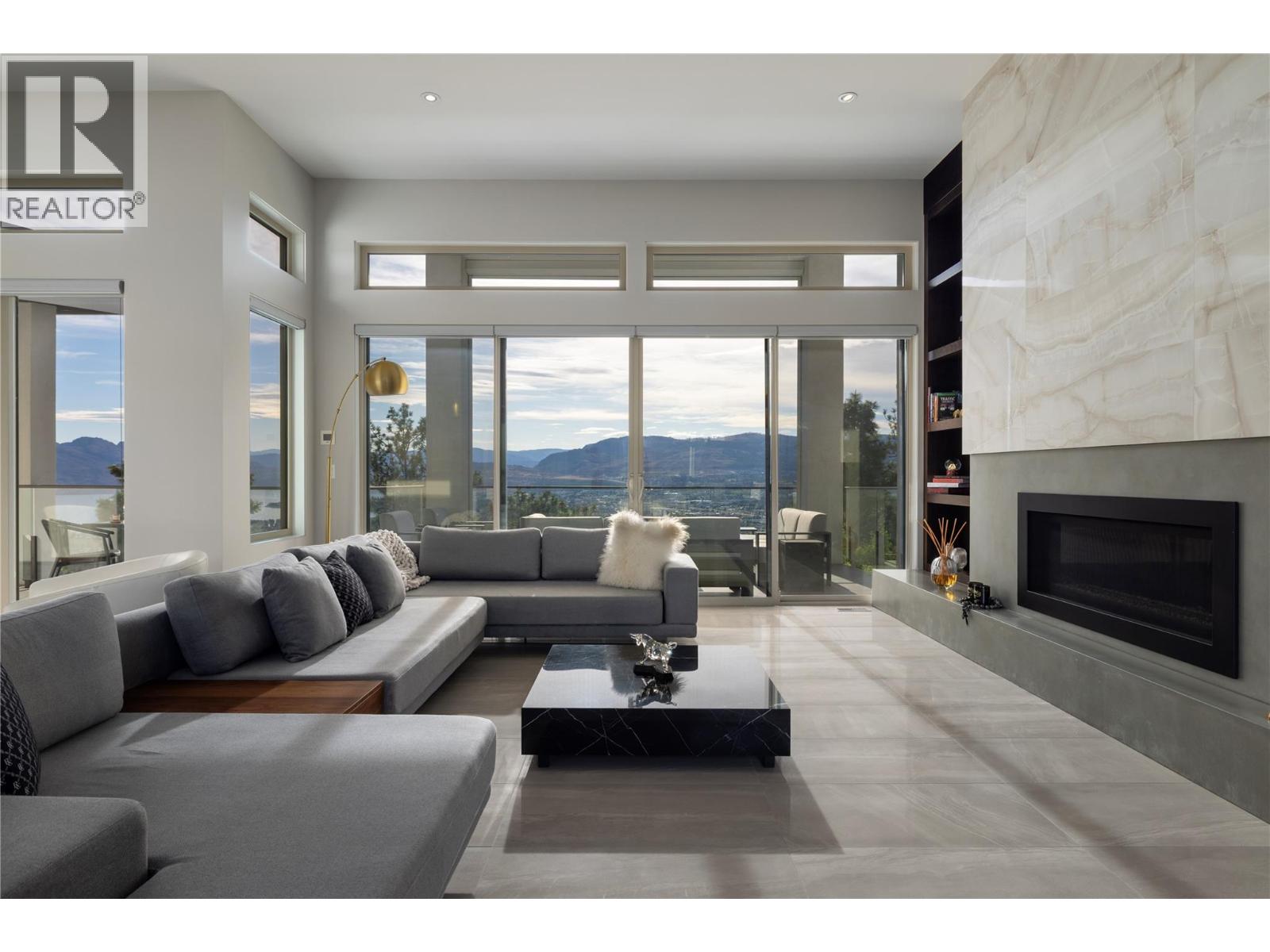  3301 Vineyard View Drive, West Kelowna