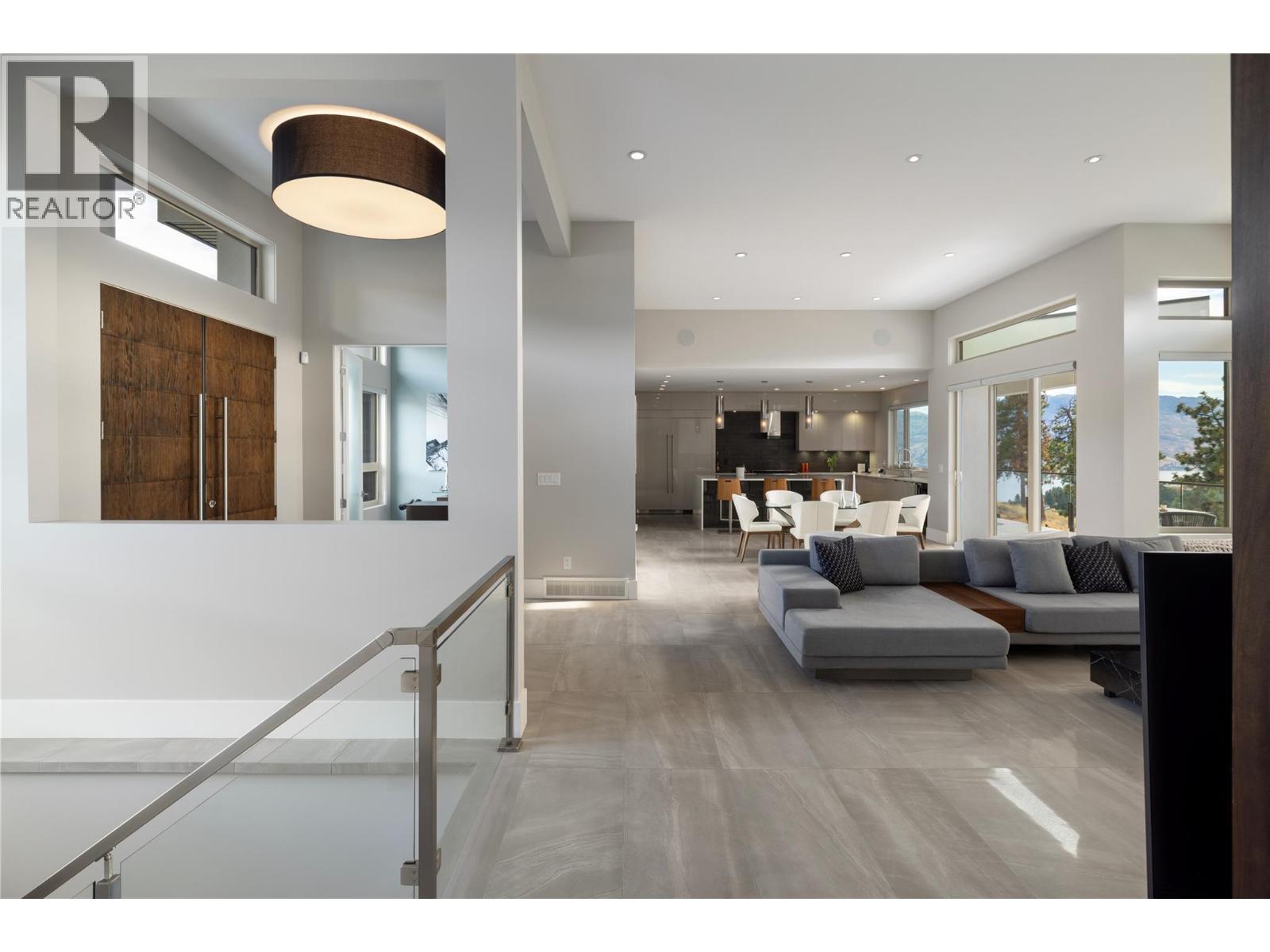  3301 Vineyard View Drive, West Kelowna