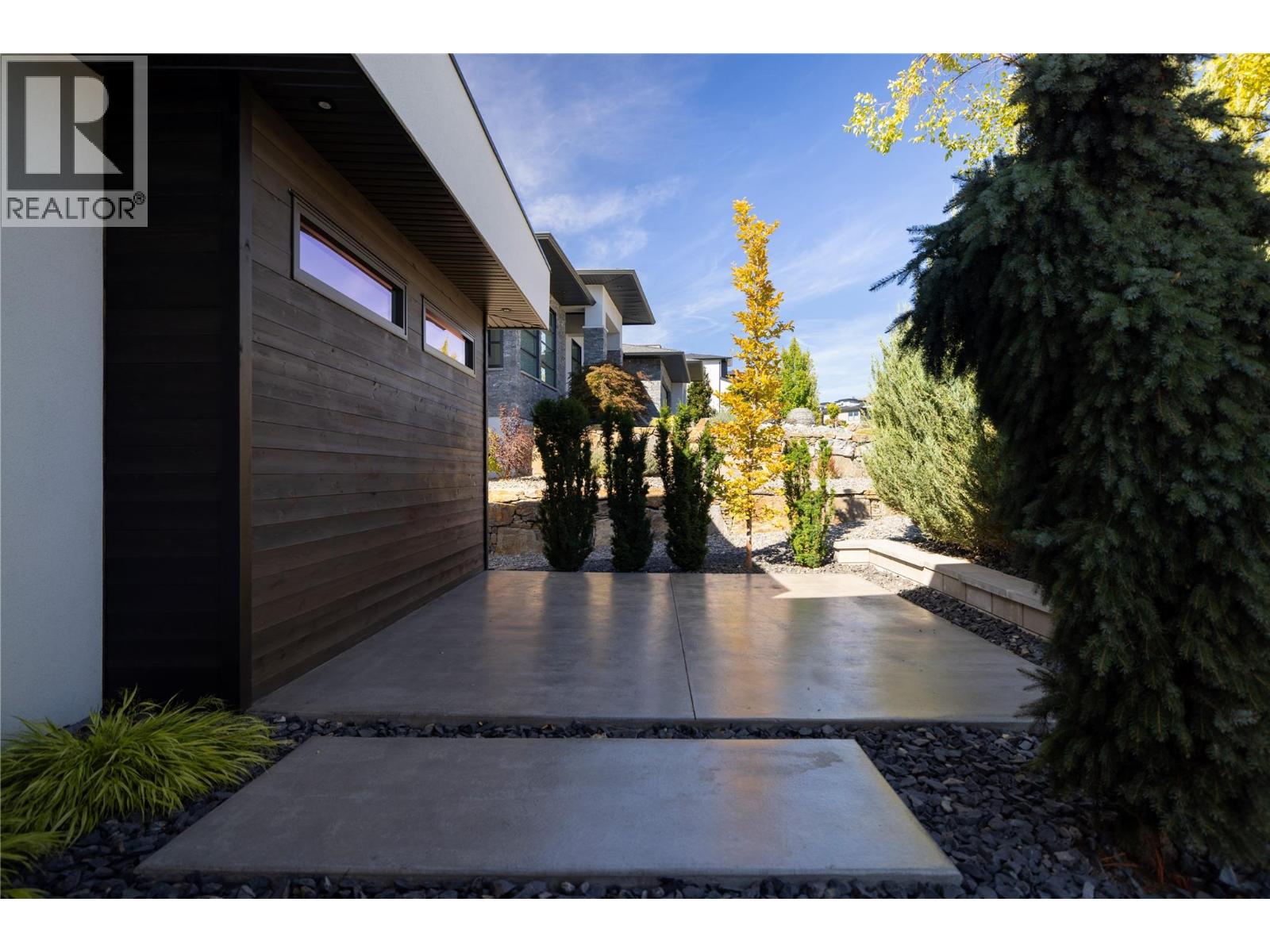  3301 Vineyard View Drive, West Kelowna