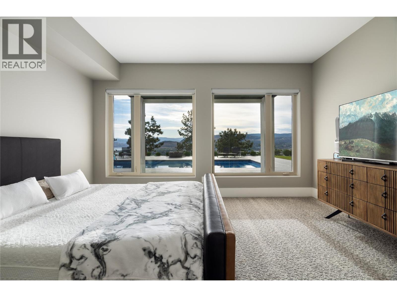  3301 Vineyard View Drive, West Kelowna