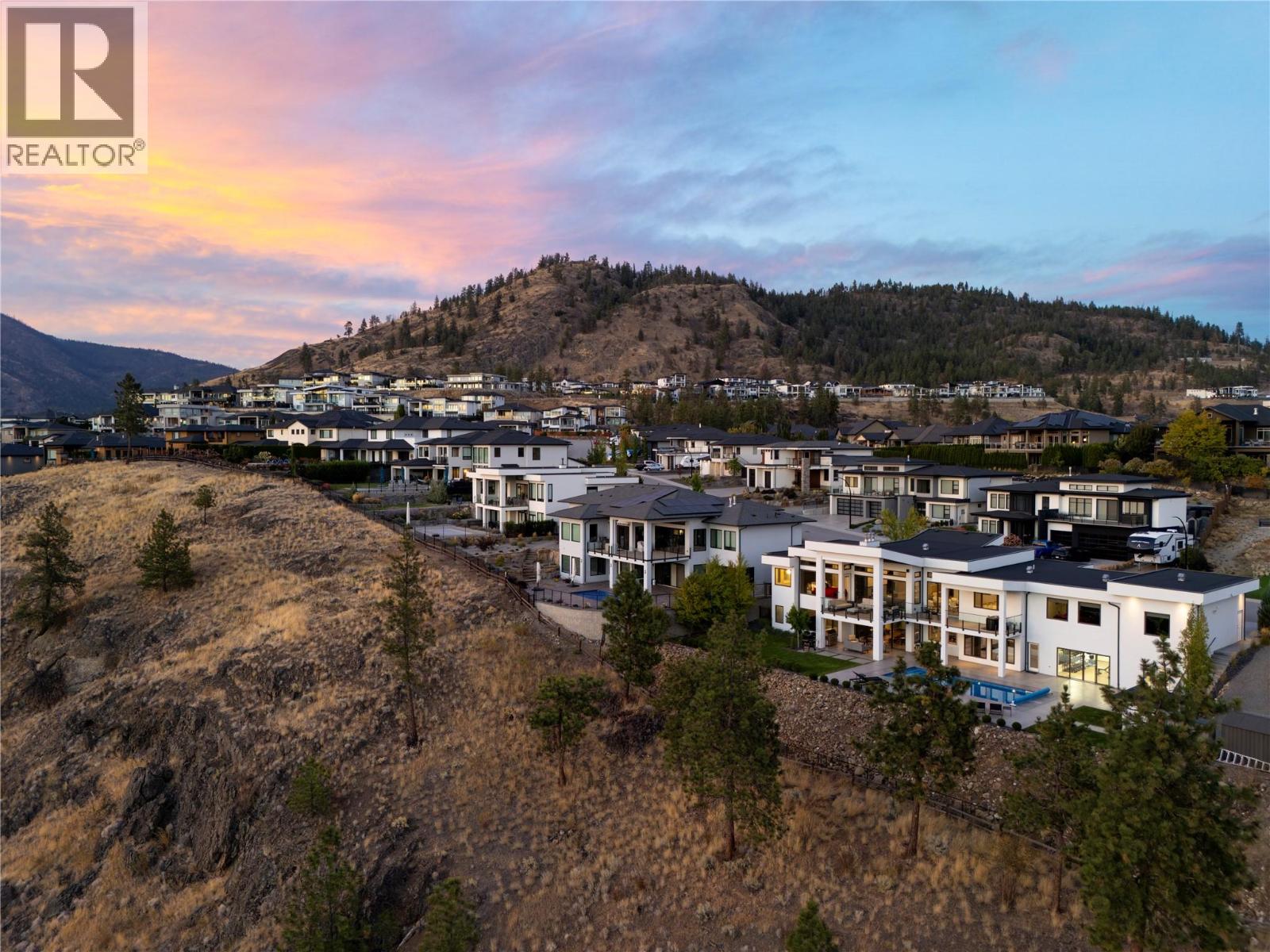  3301 Vineyard View Drive, West Kelowna