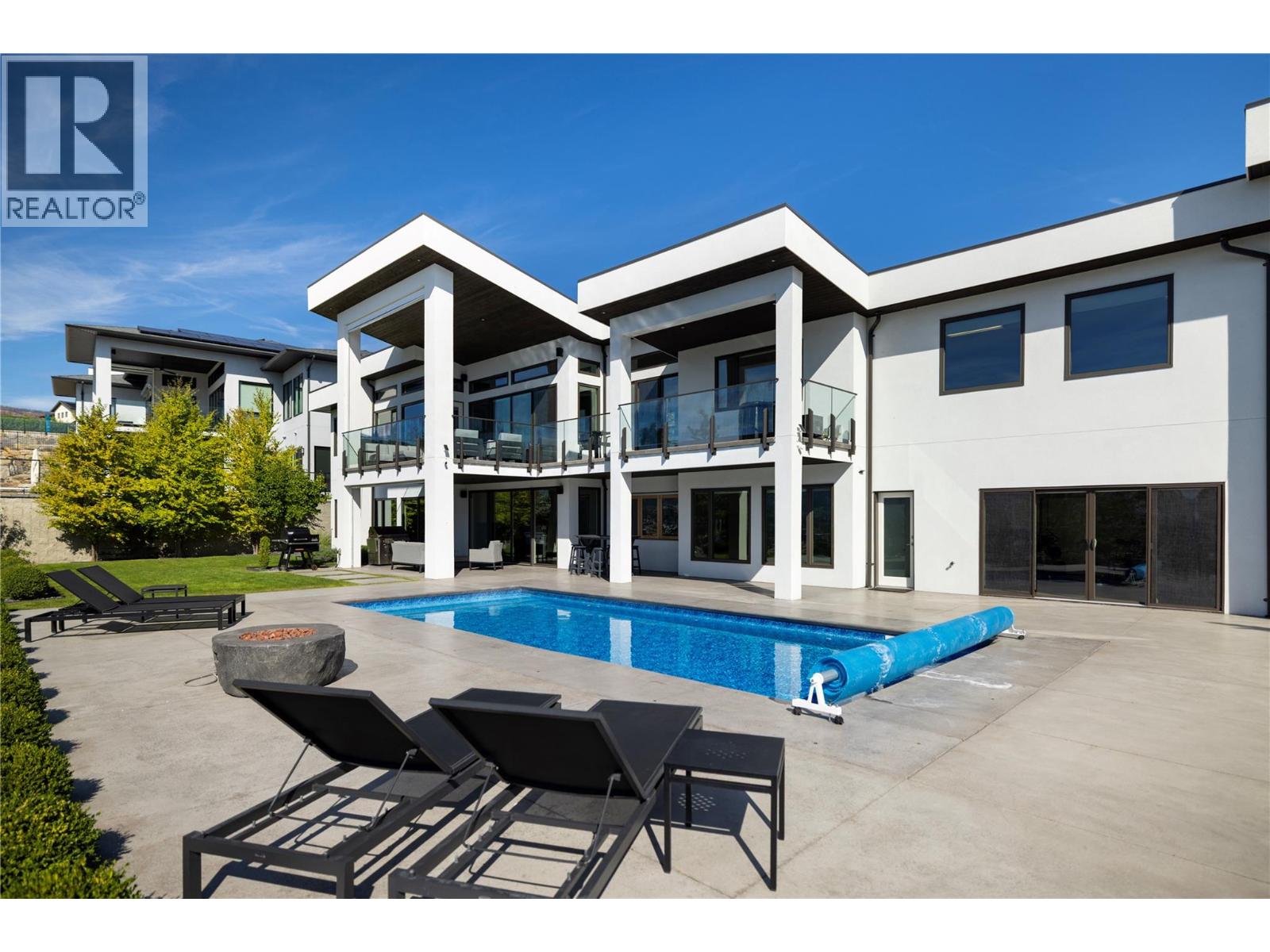  3301 Vineyard View Drive, West Kelowna