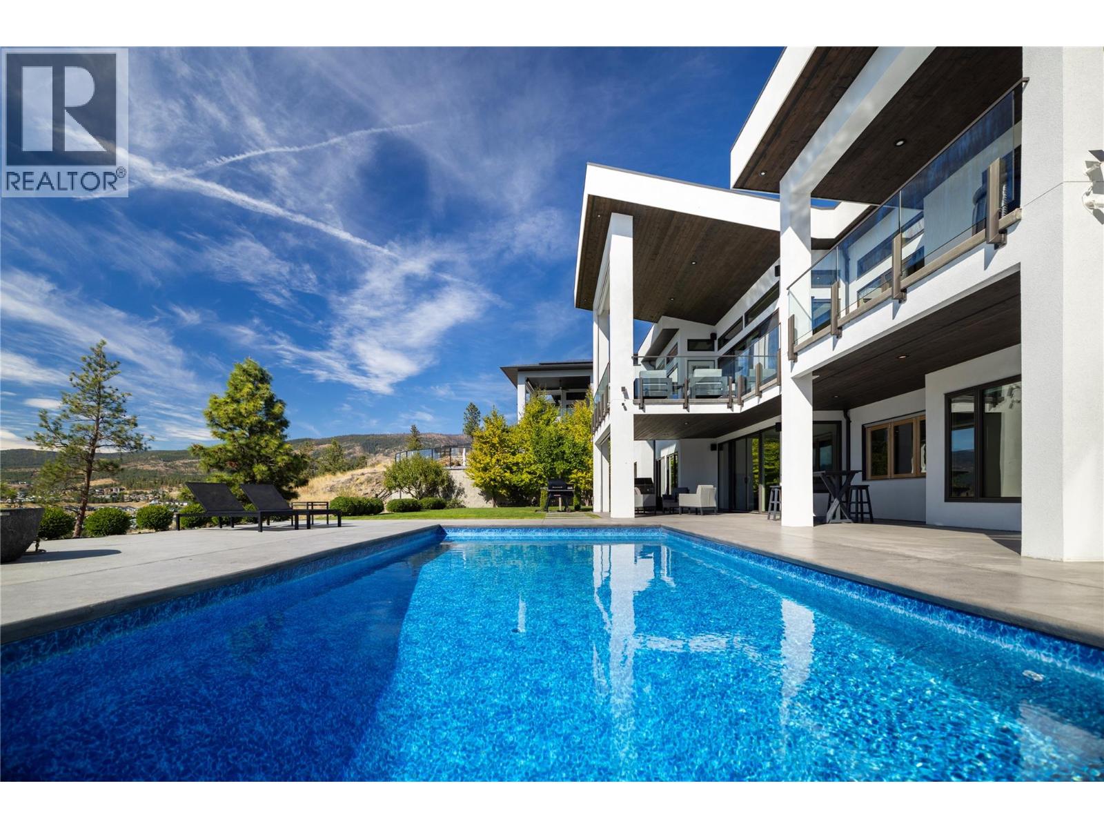  3301 Vineyard View Drive, West Kelowna