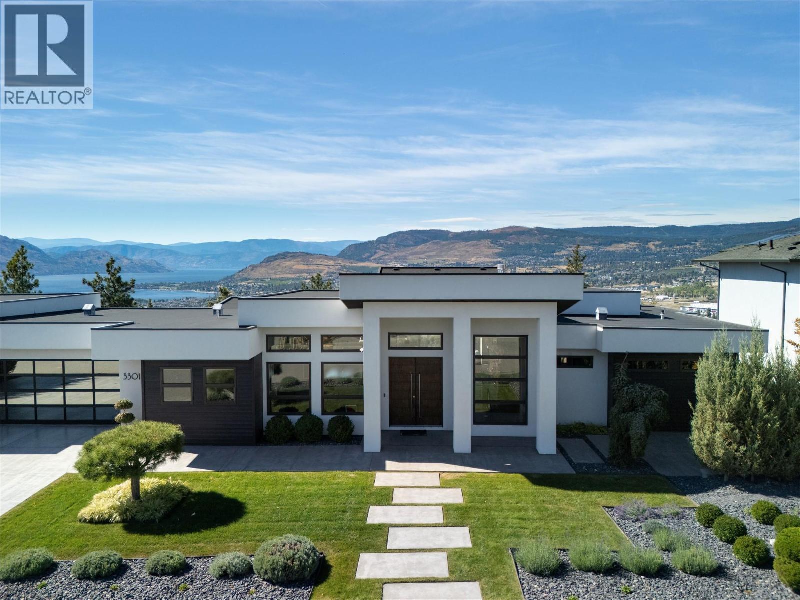  3301 Vineyard View Drive, West Kelowna