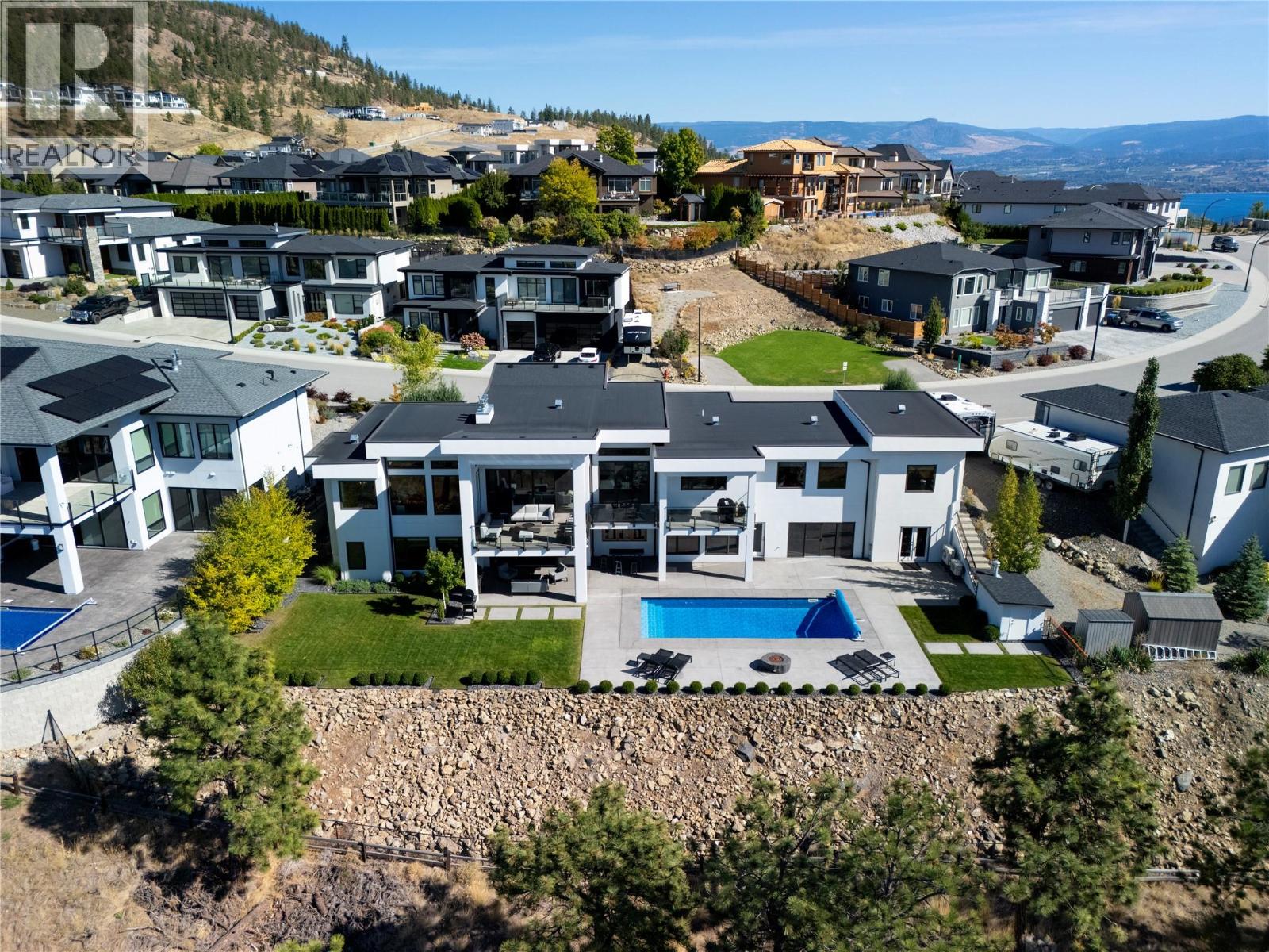  3301 Vineyard View Drive, West Kelowna