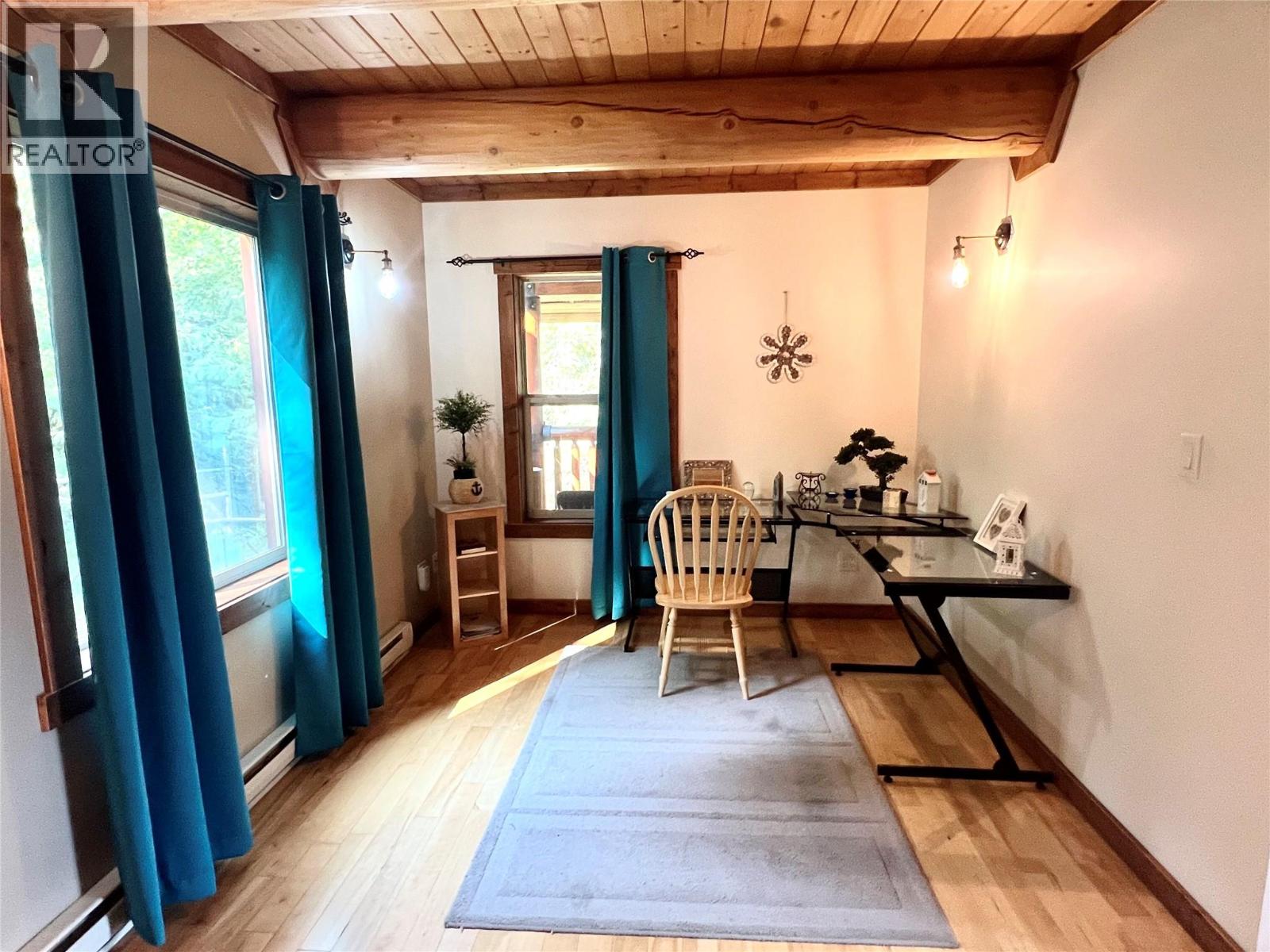 147 WEST LAKE Drive, Christina Lake