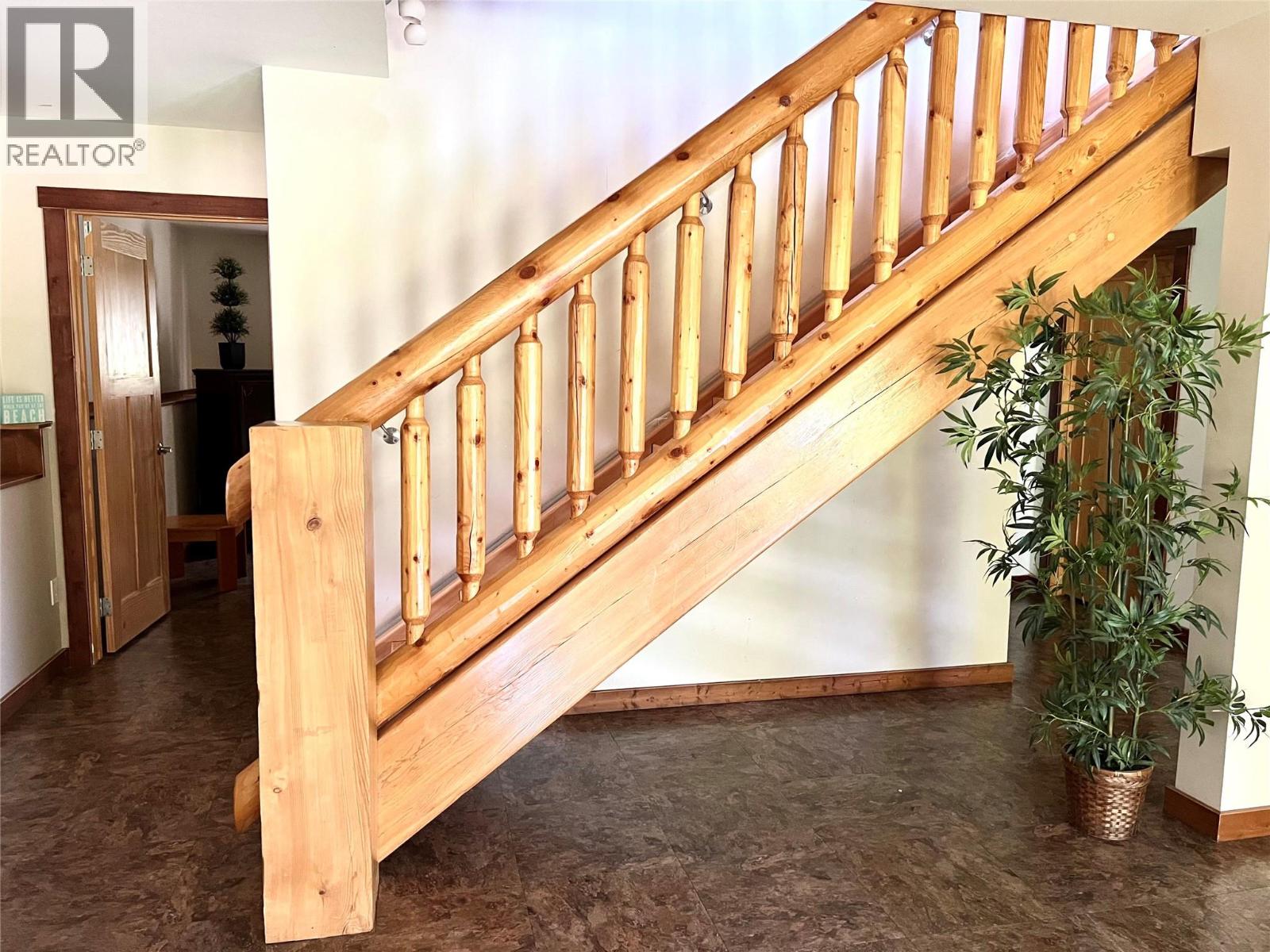 147 WEST LAKE Drive, Christina Lake