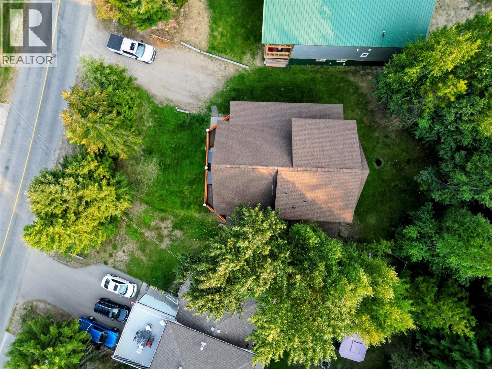 147 WEST LAKE Drive, Christina Lake