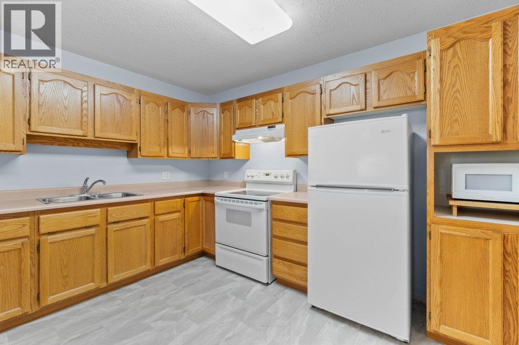 104 251 6 Street Southeast, Salmon Arm