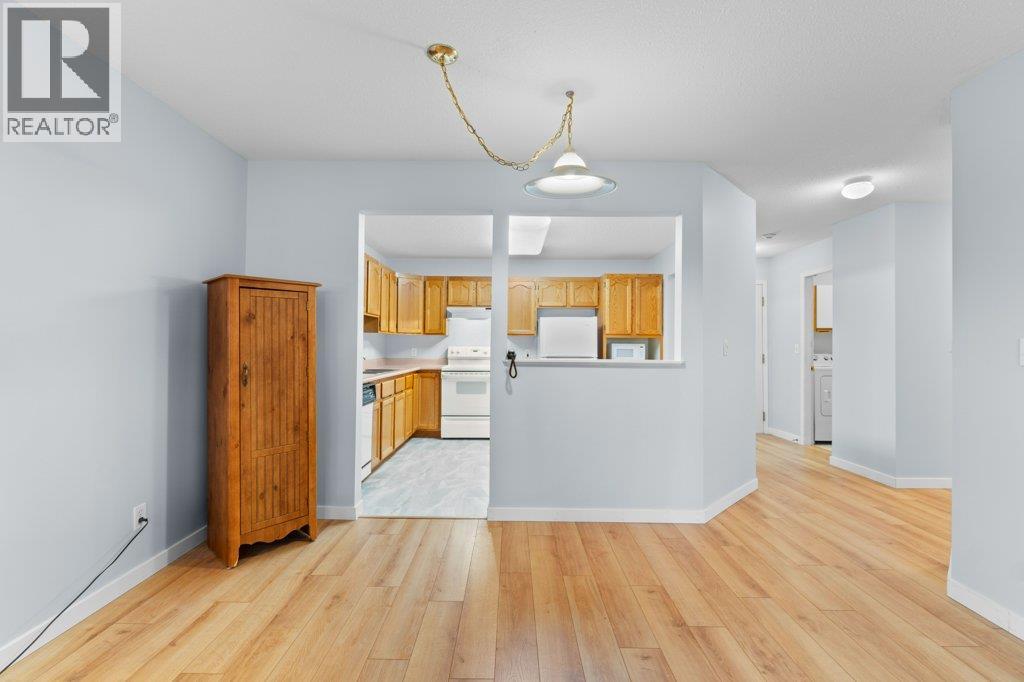 104 251 6 Street Southeast, Salmon Arm