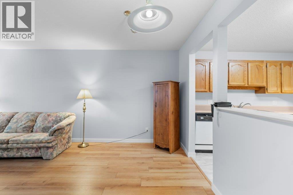 104 251 6 Street Southeast, Salmon Arm