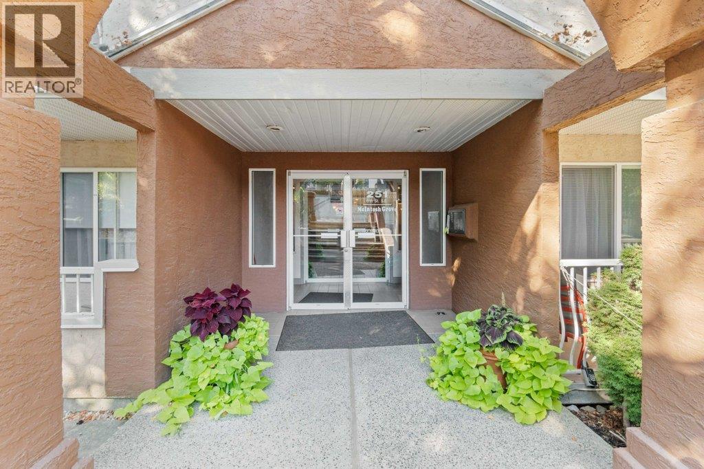 104 251 6 Street Southeast, Salmon Arm