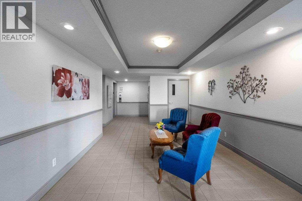 104 251 6 Street Southeast, Salmon Arm