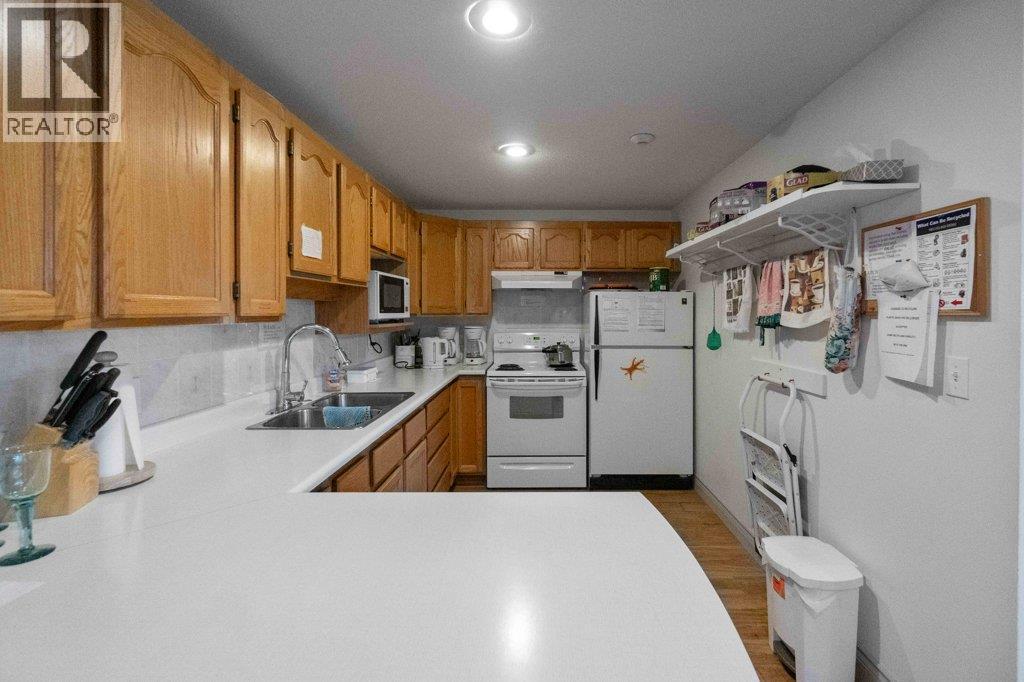 104 251 6 Street Southeast, Salmon Arm