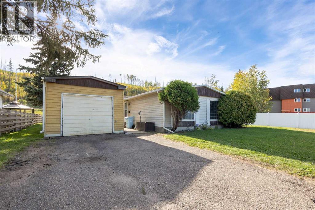 13 Saunderson Avenue, Fort McMurray