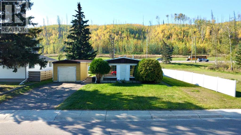13 Saunderson Avenue, Fort McMurray