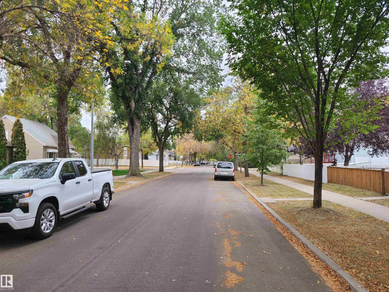 12414 90 ST NW, Edmonton