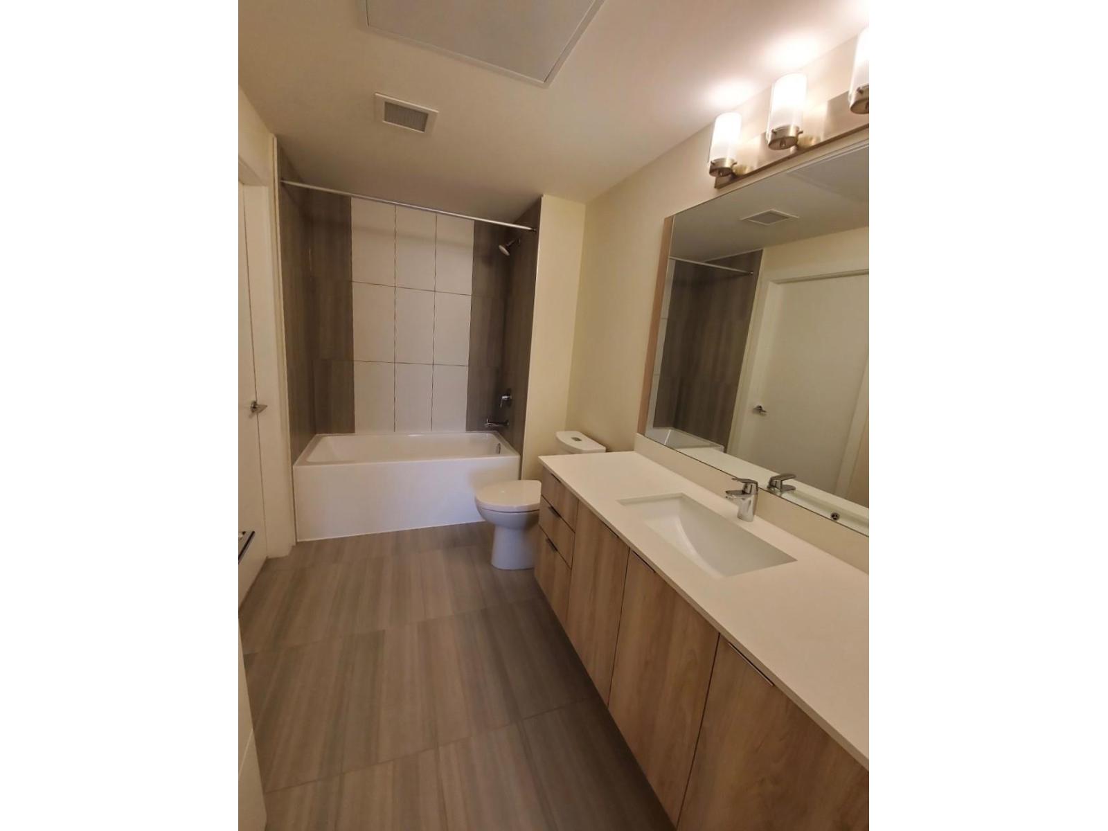 B410 6960 NICHOLSON ROAD, Delta