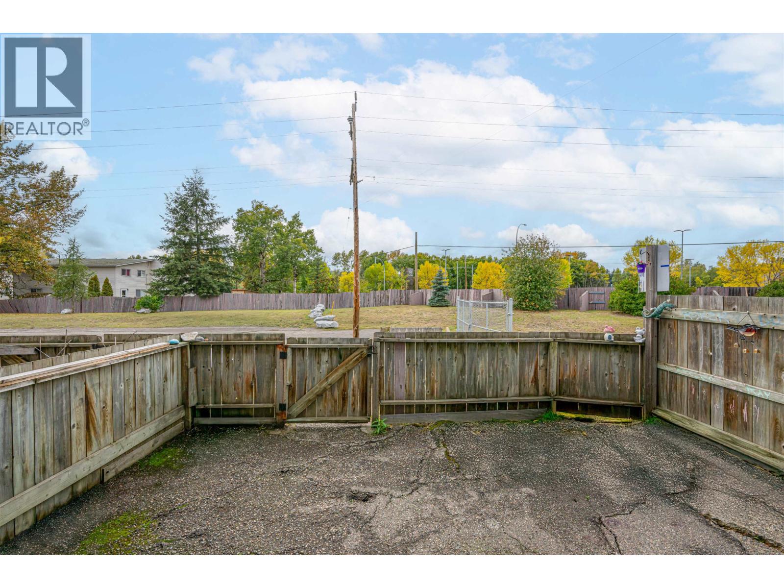 H126 1900 STRATHCONA AVENUE, Prince George