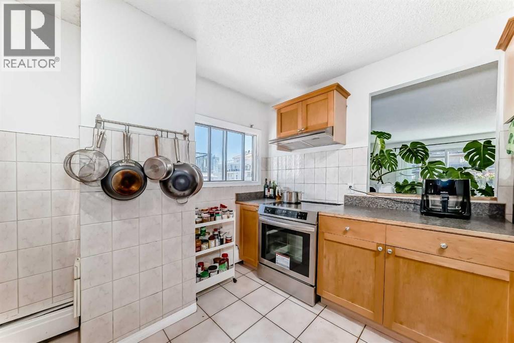 Single Family House for Sale in    Avenue SW Beltline Calgary 