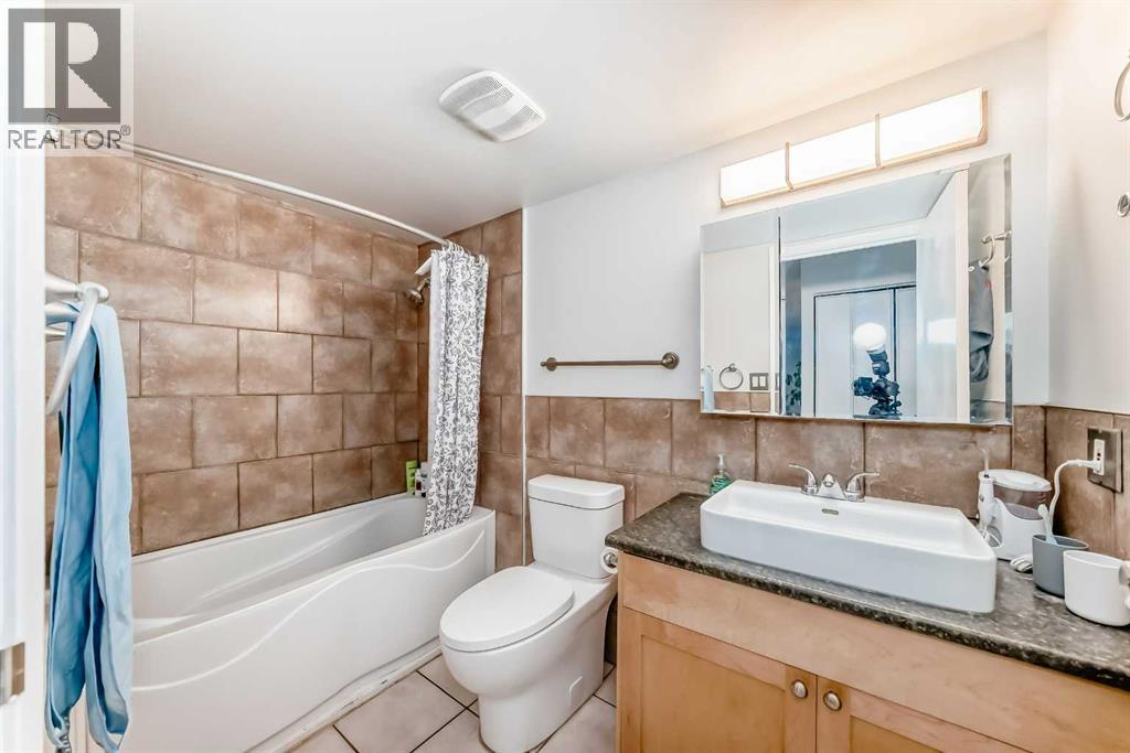 Single Family House for Sale in    Avenue SW Beltline Calgary 