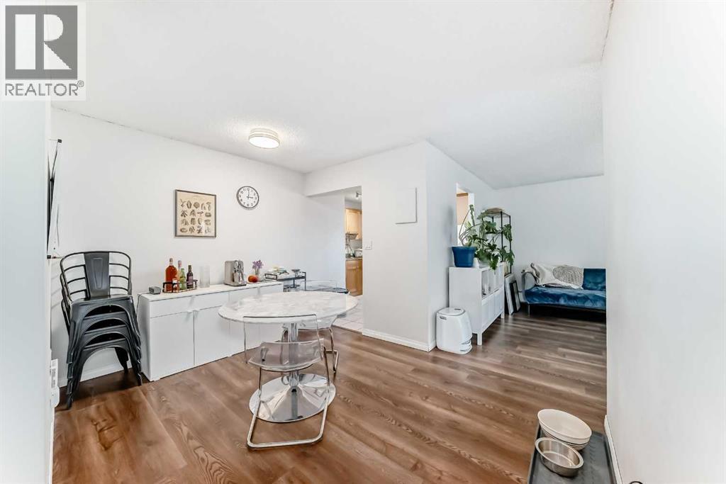 Single Family House for Sale in    Avenue SW Beltline Calgary 