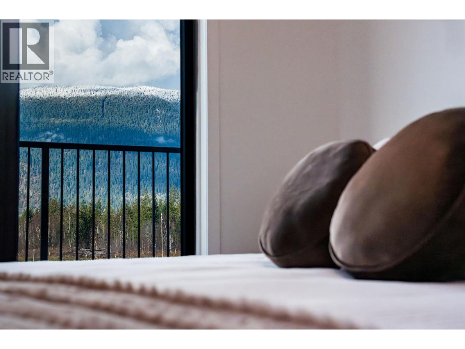 1701 Coursier Avenue Unit# 3402, Revelstoke